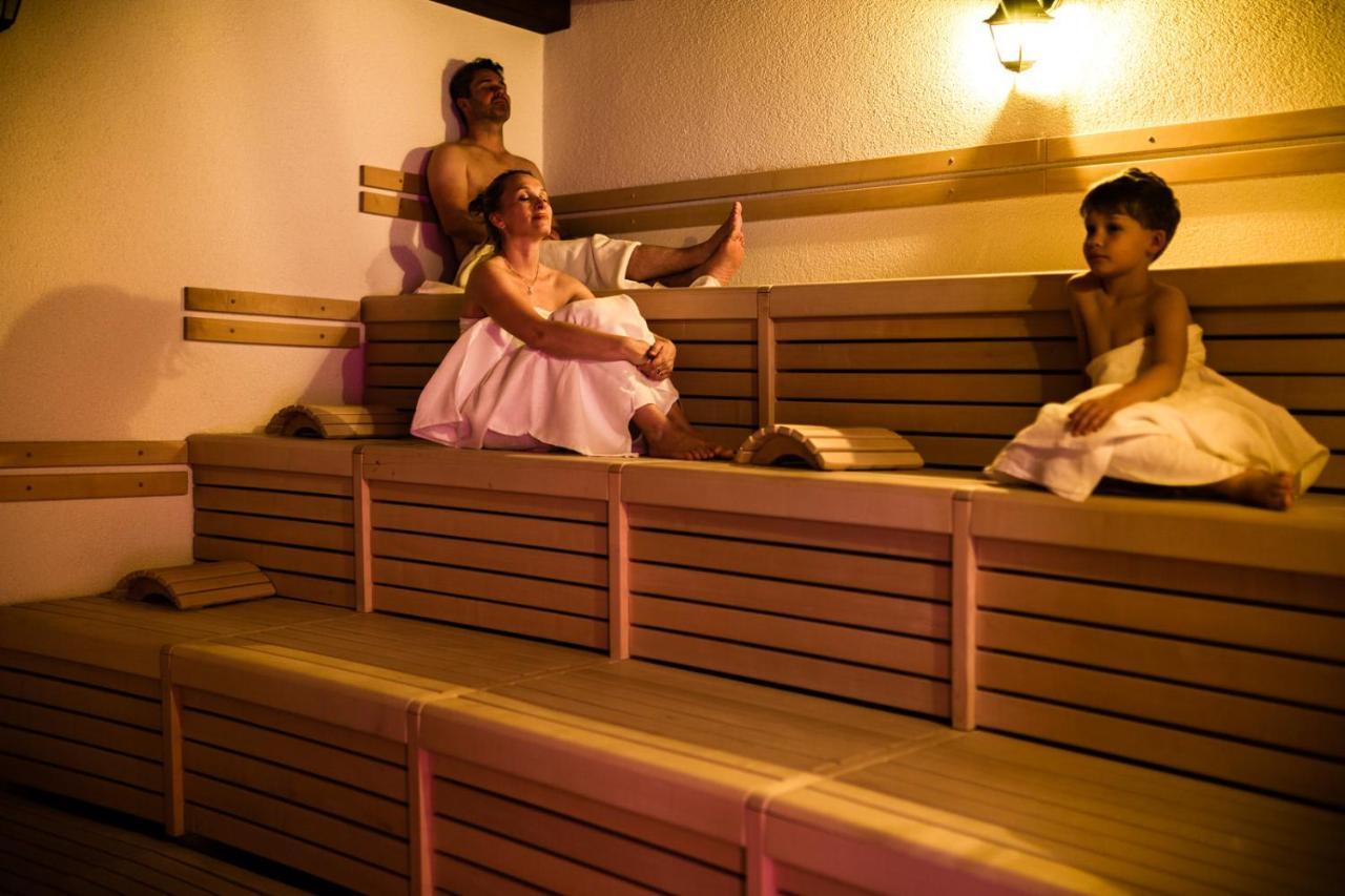 Lazensky A Wellness Hotel Nivamare Luhačovice Exterior foto