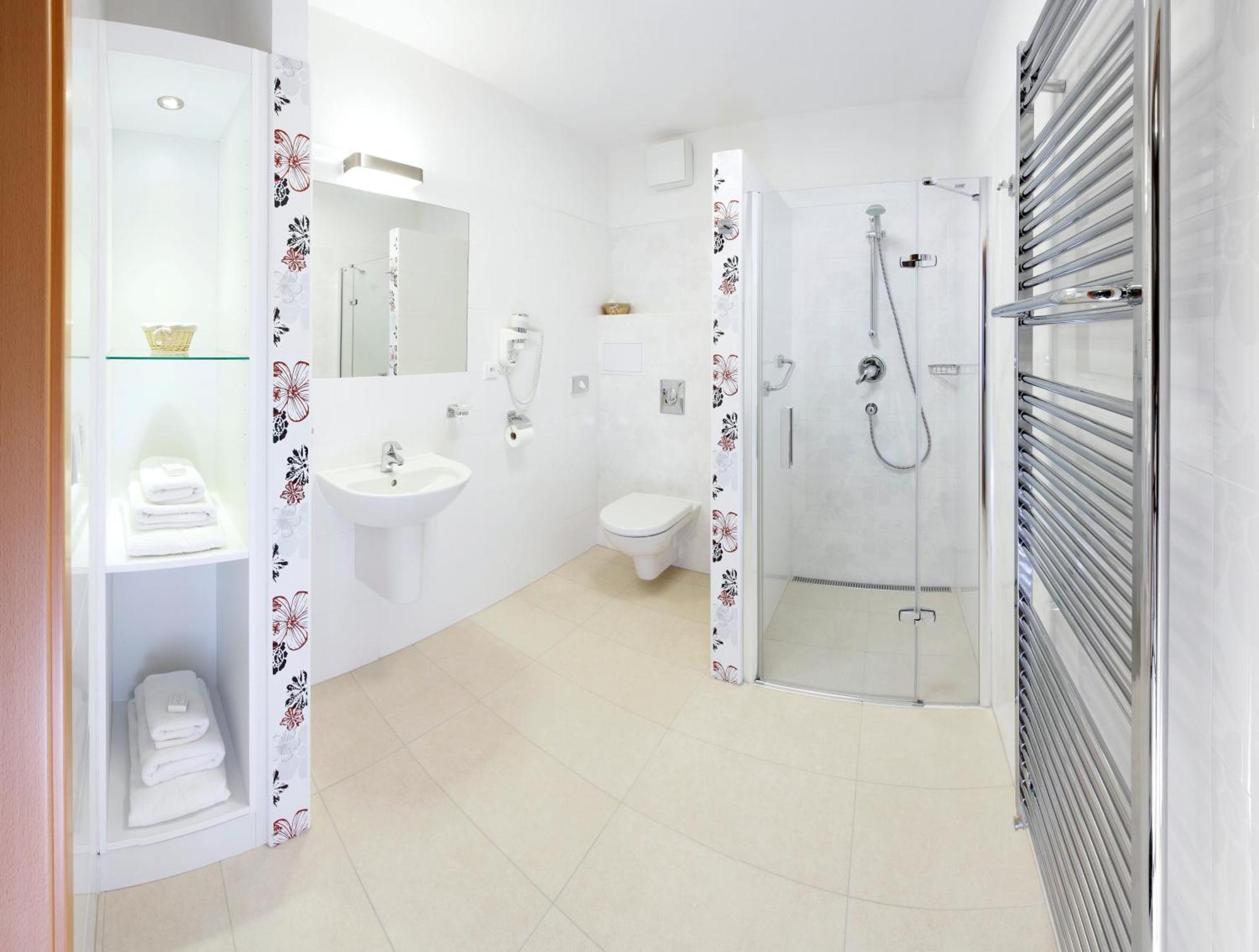 Lazensky A Wellness Hotel Nivamare Luhačovice Exterior foto
